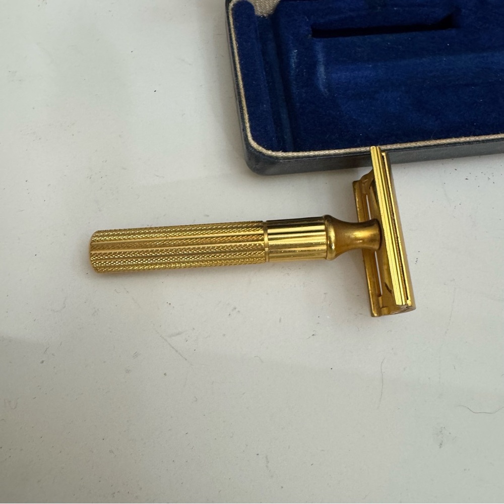 Gillette Gold Tech Men's Razor Vintage - Picture 3 of 11